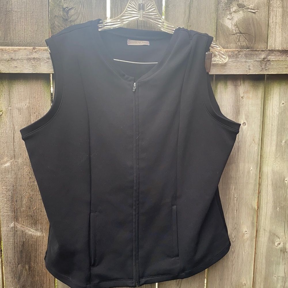 Marsh Landing zip up top sz. L